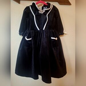 Only Little Once Boutique Handmade Black Velvet Holiday Poof Dress size 8